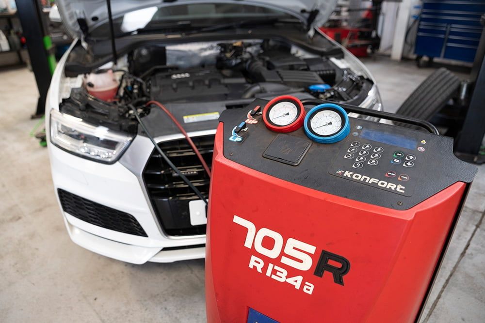 Service mobilA/C Incarcare freon la locatie