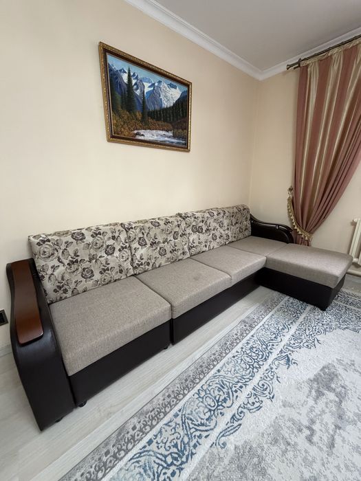 Мягкая мебель, диван