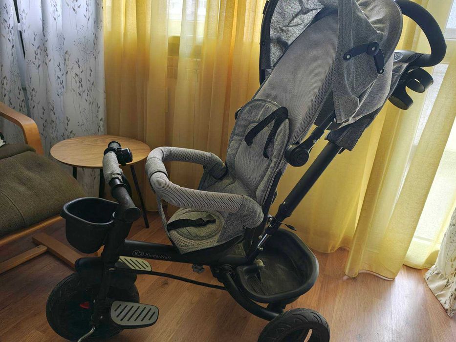 Детска триколка Kinderkraft SPINSTEP - сива