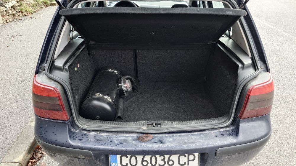 Golf 4 1.6 с газ