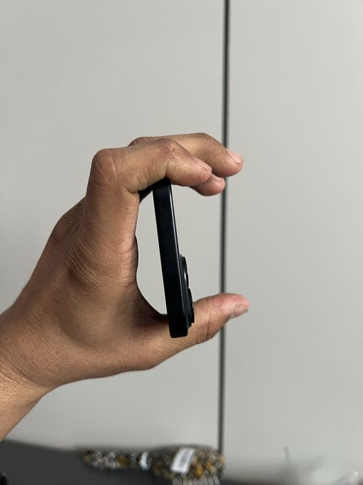 Айфон 15 128/89.