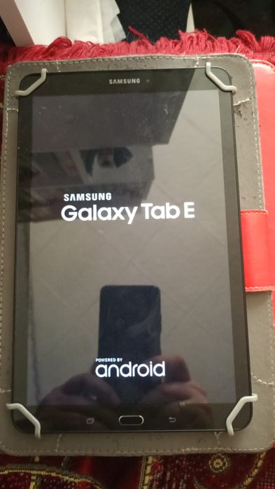 Продам планшет подойдёт для ребенка