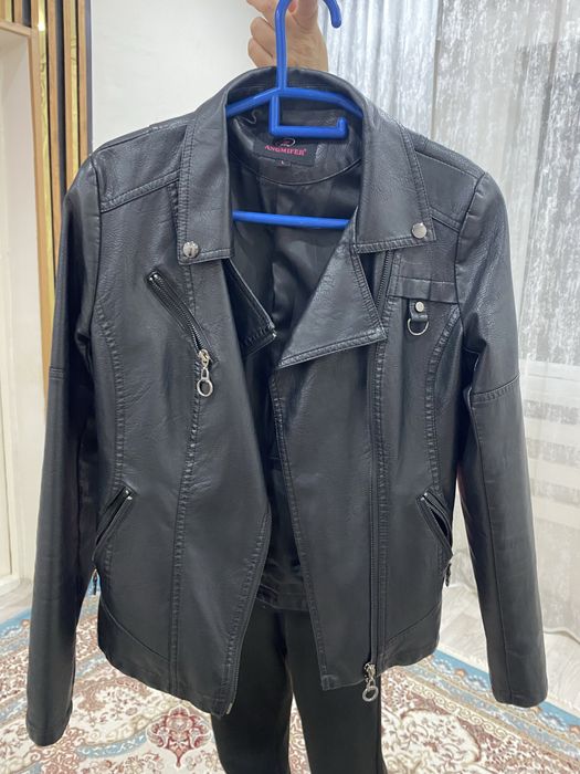 Женская куртка из экокожи