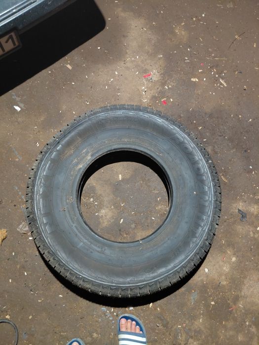 Балон 235/85/16/