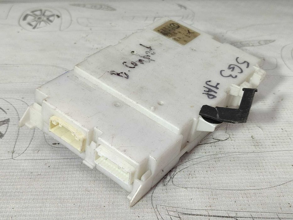 Modul confort  Mazda 3 COD: BDG767560F 2011 / [2009-2013] / (5G3)