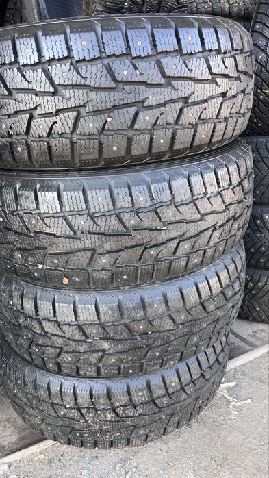 225/55 R19 шипы 4шт