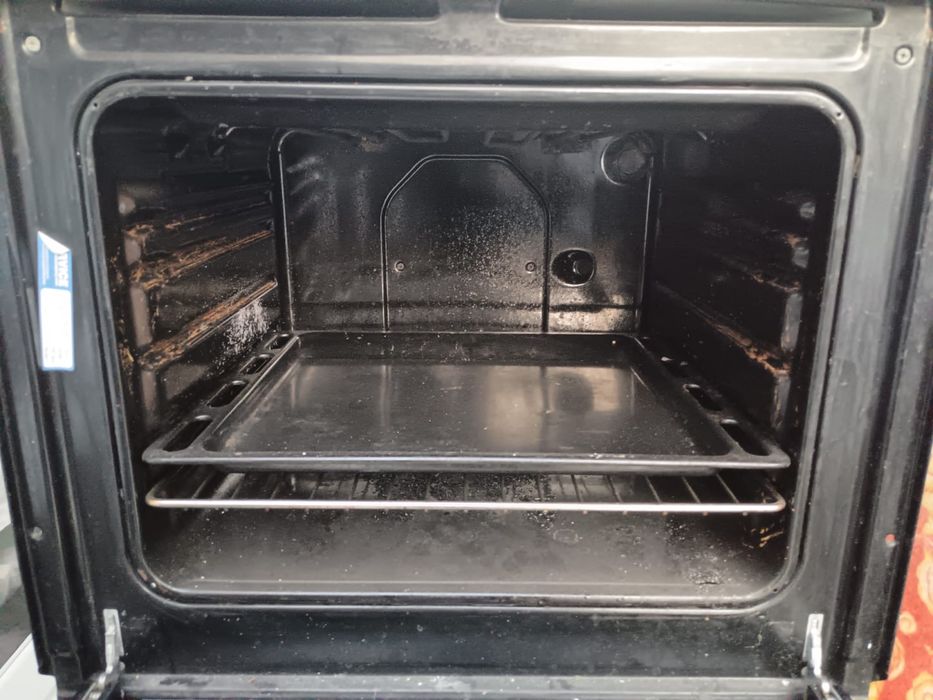 Продам встроенную духовку