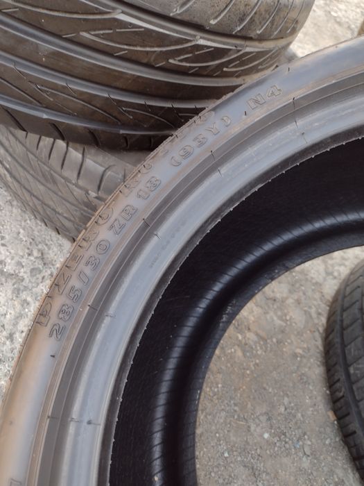 Pirelli P Zero Rosso 2бр.285/30/18 дот2316