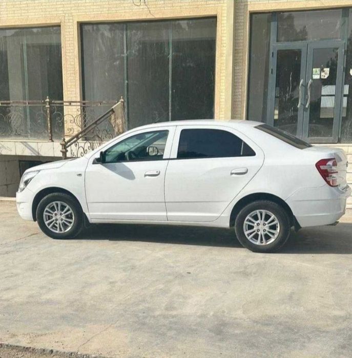 Chevrolet Cobalt 2023 — 2