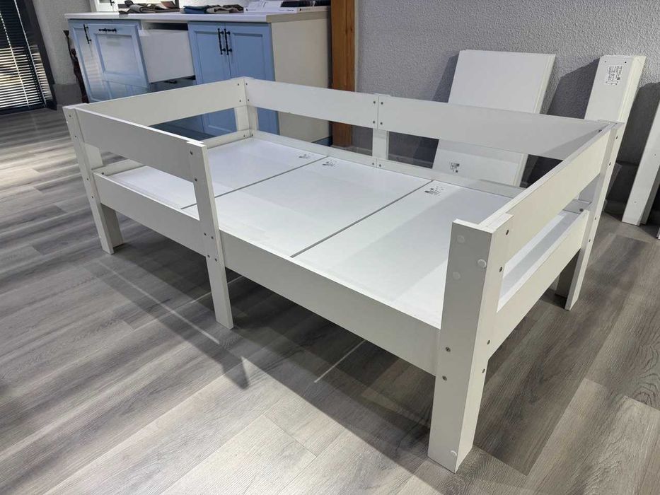 Детская кровать от производителя. Размеры 160х80 см и 140х70 см