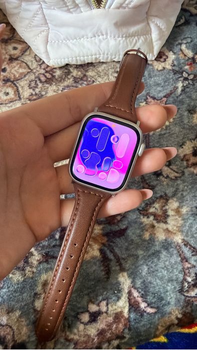 Продам Apple Watch 7
