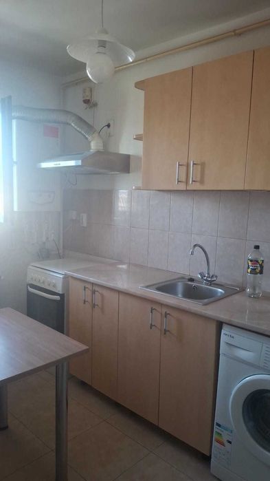 Garsoniera de inchiriat