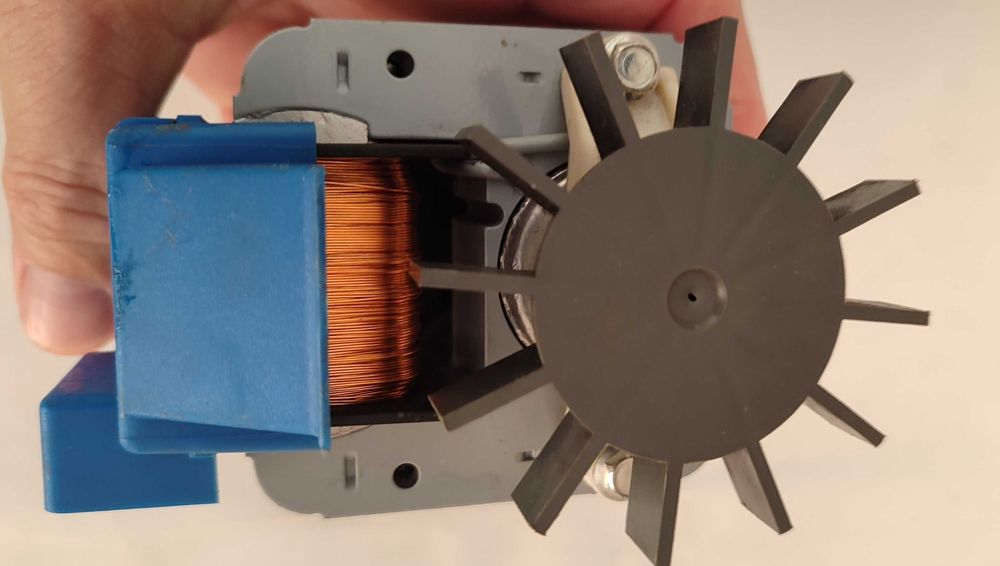 Водна /дренажна / помпа за пералня