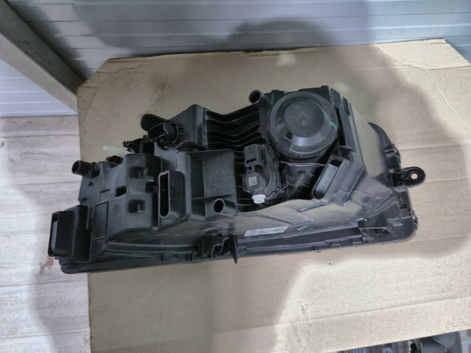 Far dreapta Led Dacia Duster 3 Dacia Bigster cod 260107725R