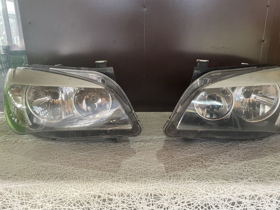 Faruri BMW X1 E84 2012