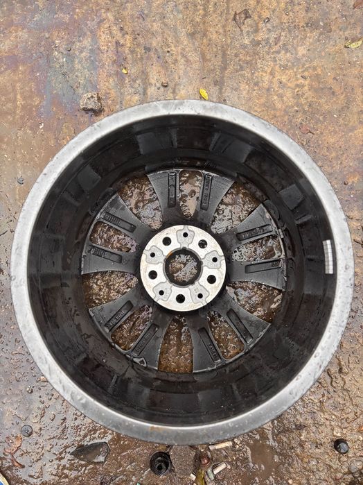 Оригинална джанта • BMW 1 F70 • 17”