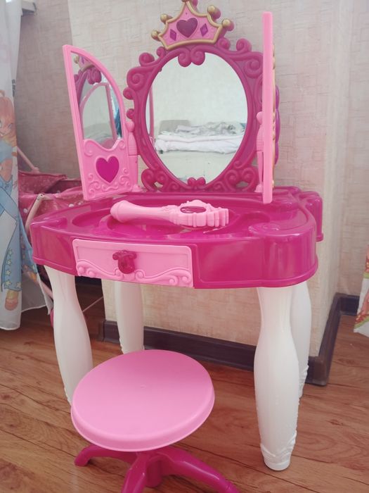 Детский комод со стульчиком