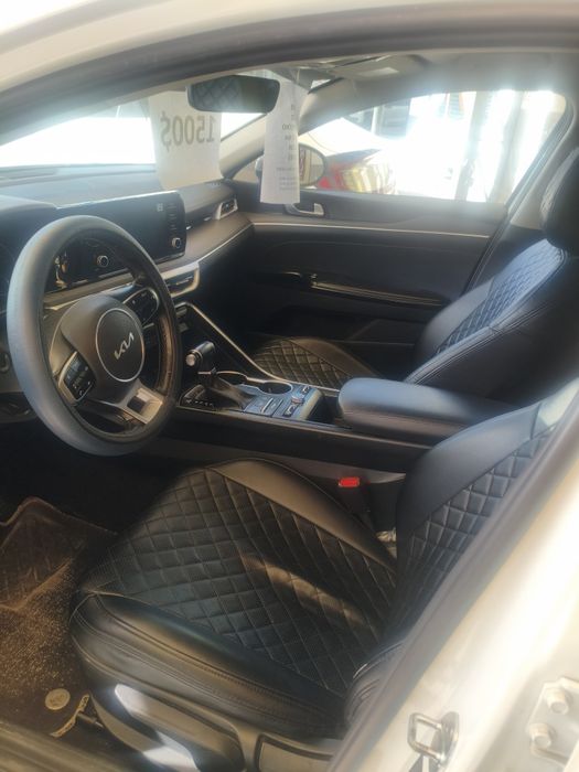 Kia k5 naqt yoki bank orqali sotiladi