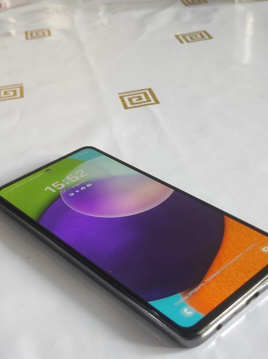 Самсунг А52 и С20