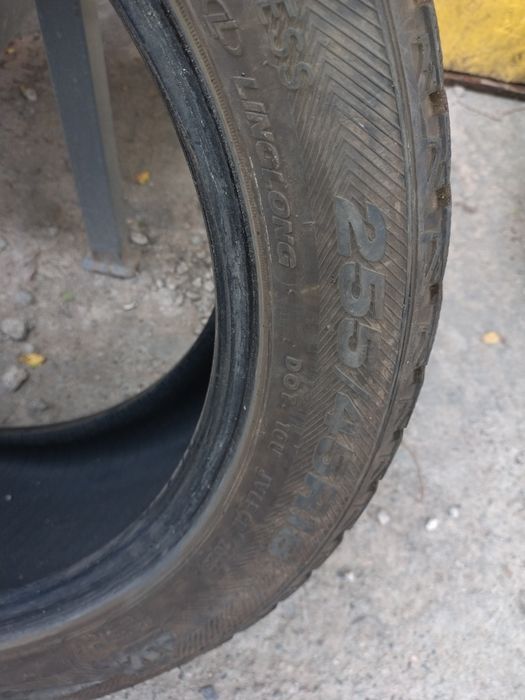 Продам шину 1  Грин Макс