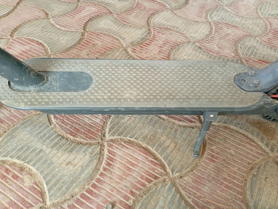 Vand trotineta electrica