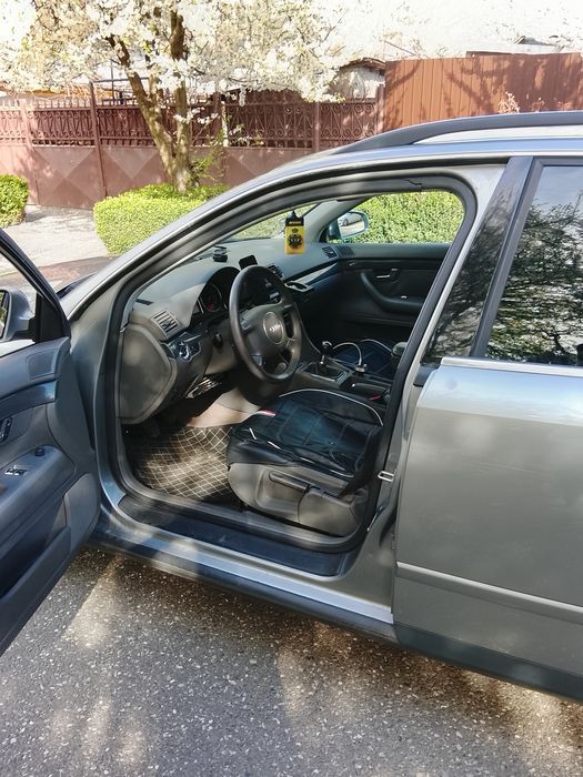AUDI A4 Avant 2001 — imagine 4