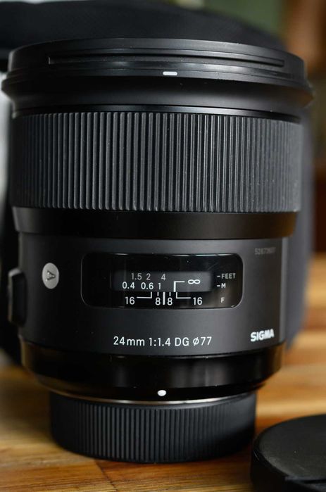 фототехника Nikon Z (Zf, обективи, Elinchrom осветление, раница Tenba)