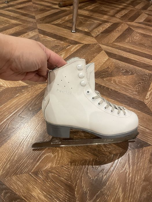 Коньки фигурные Botas Nela для девочки, 32 р-р