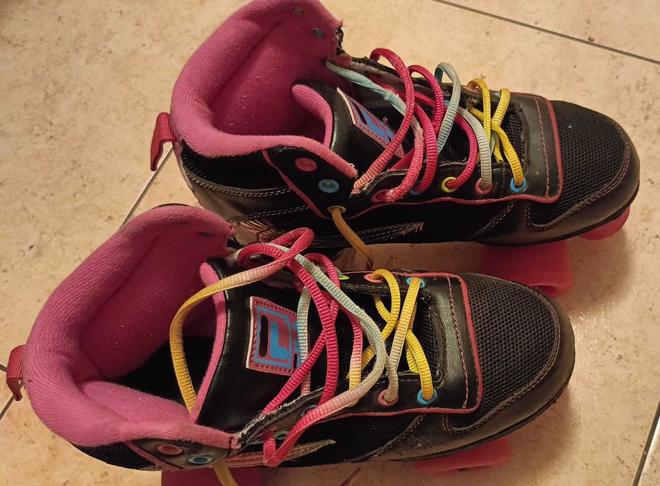 Patine cu rotile Fila Vanity Black