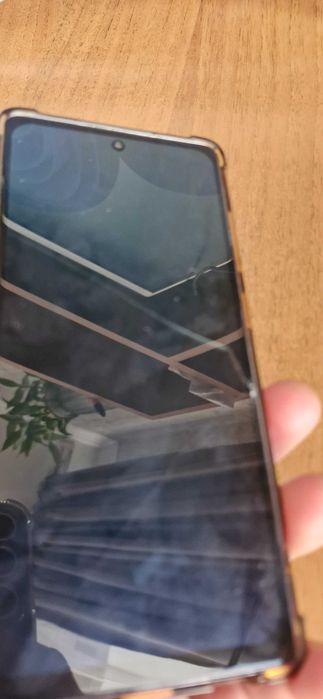 Samsung s20 FE б/у