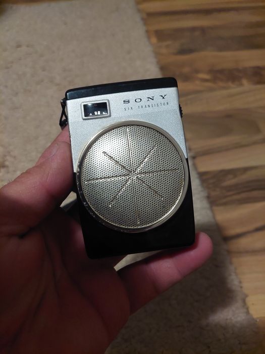 Radio Sony tr 620 ,fabricatie Japonia,piesa rara