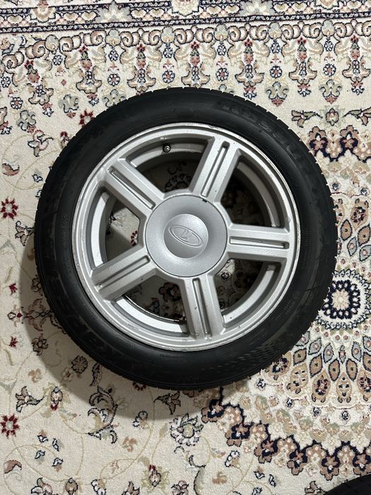 продам диски с резиной R15 торусы