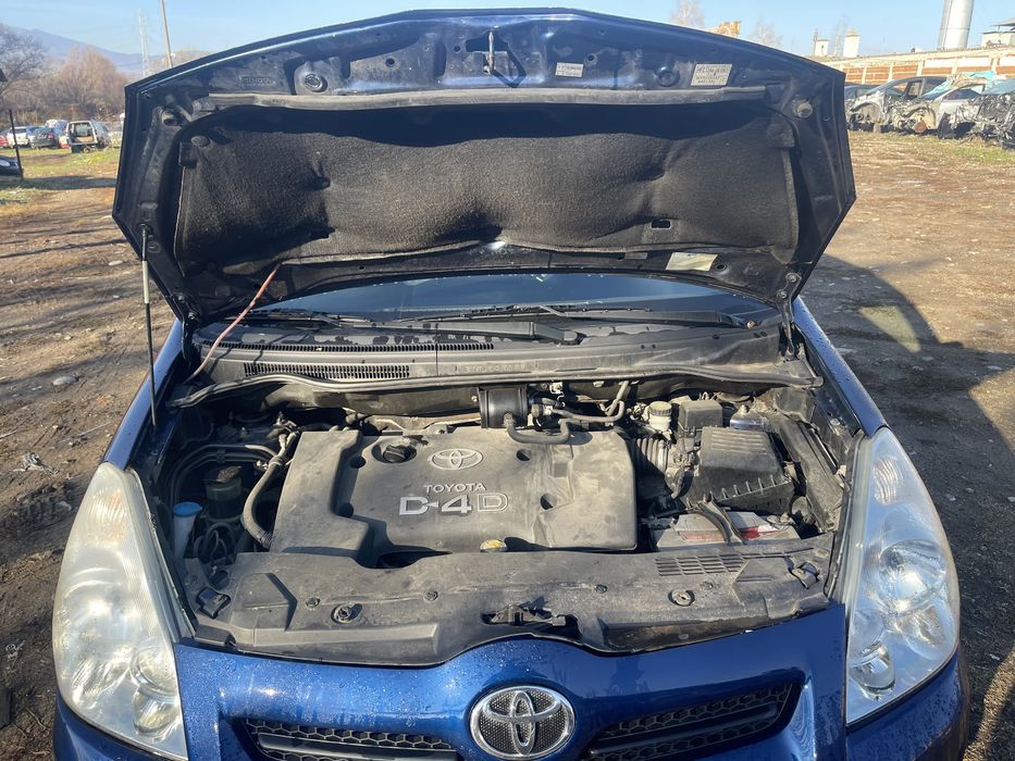 Toyota Corolla Verso 2008г 2.0 116 D-4D На Части