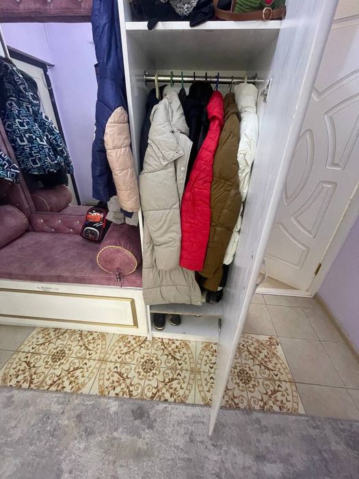 Шкаф для прихожей