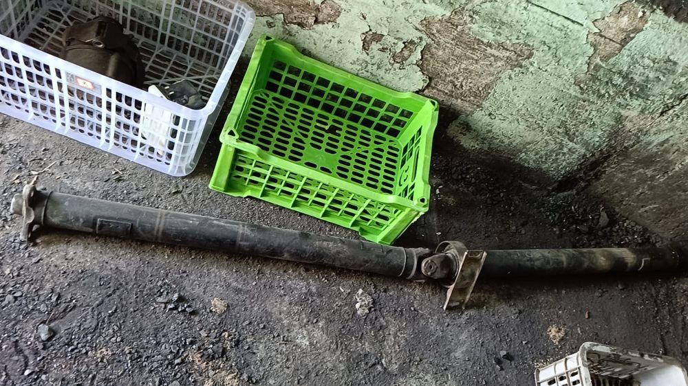 Кардан гетраг260 БМВ е34