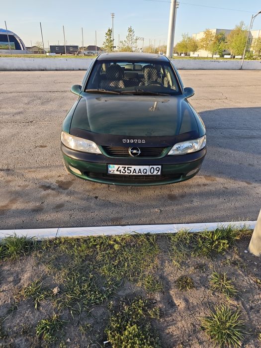 Продам Опель вектра б хэтчбэк