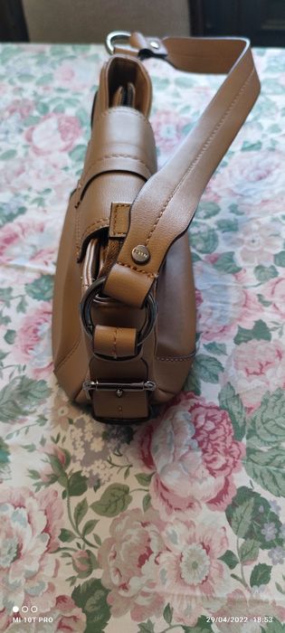 Оригинална дамска чанта Esprit