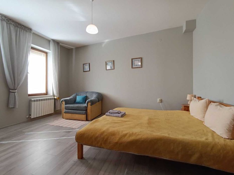 Луксозен етаж от къща в старата част на Велико Търново