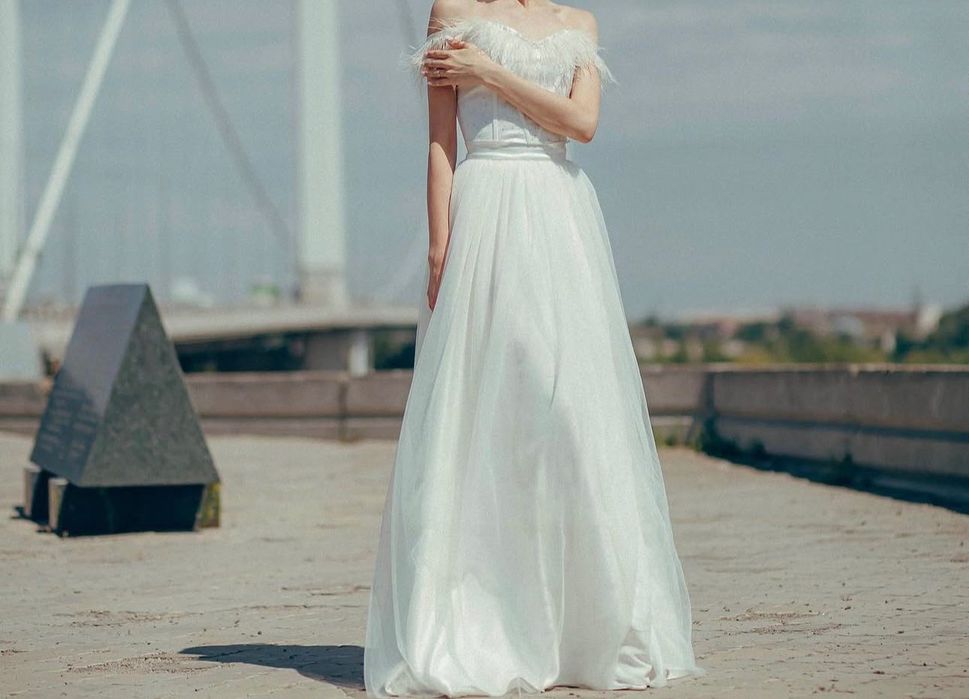 Платье вечернее, узату, свадебное