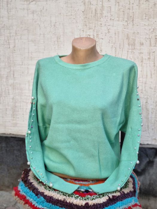 Женская одежда, распродажа