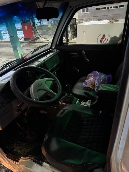 2015 yil damas sotiladi