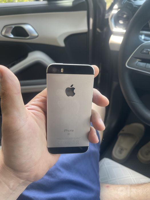 Продам Iphone 5S