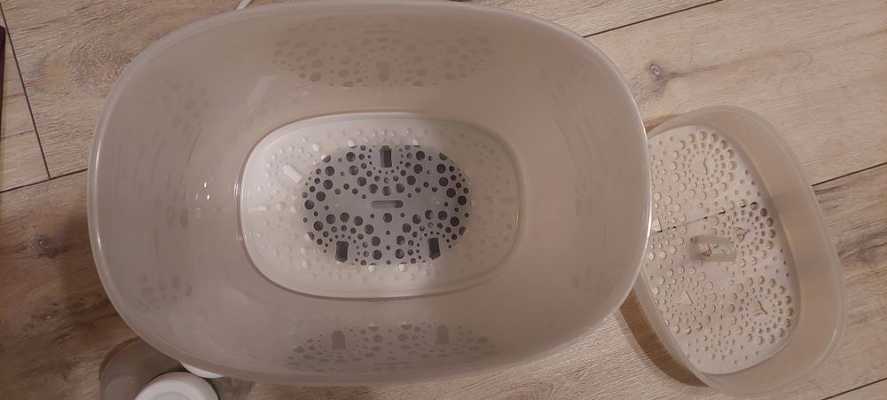 Бебешки стерилизатор за шишета, биберони