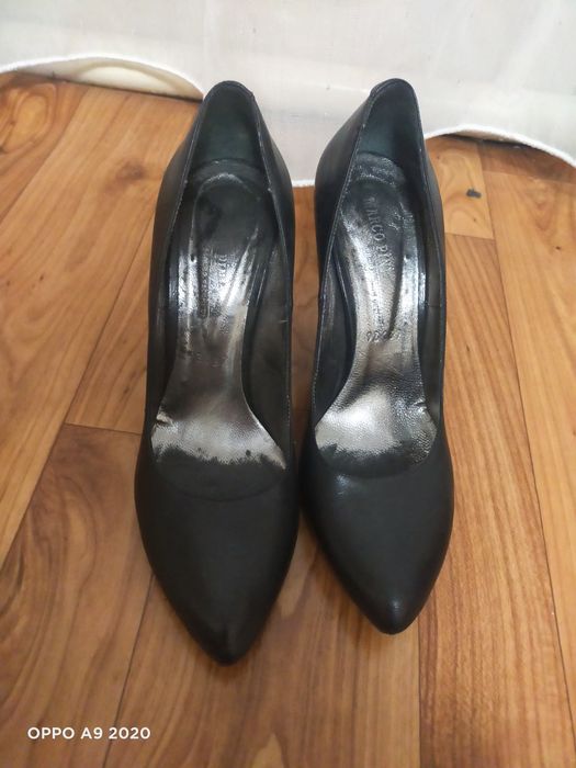 Туфли в черном цвете хорошего качества