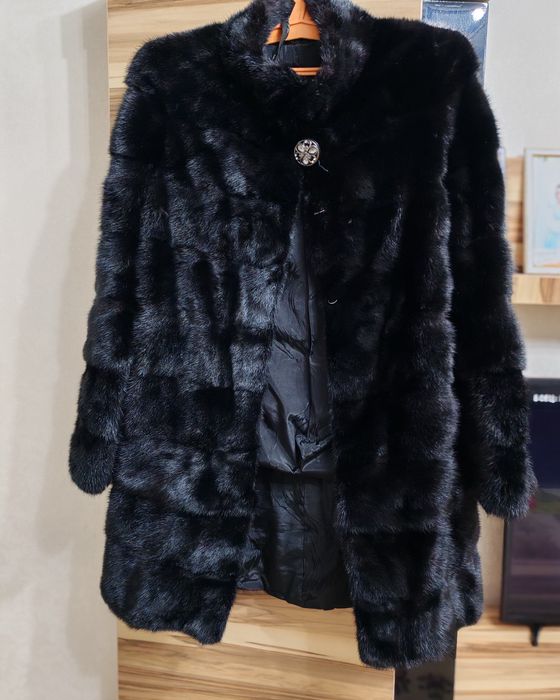 Продам норковую шубу