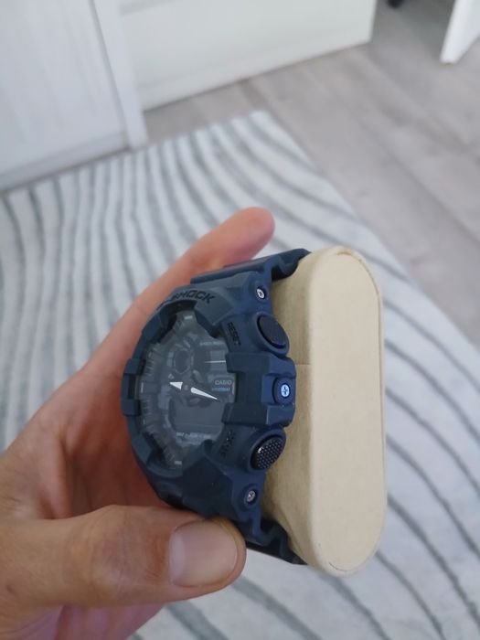 Vand ceasuri fossil si casio g-shock
