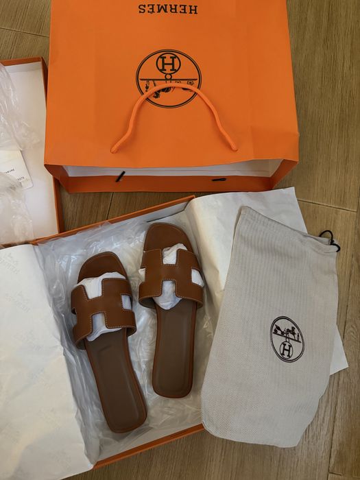 Hermes чехли кожа
