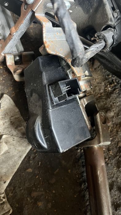 Блокиратор руля Пассат б6