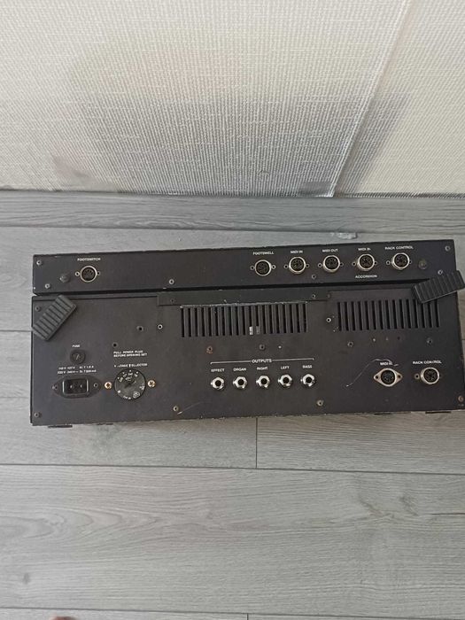 vand Hohner  VOX 5 MIDI