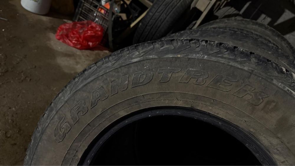 Продам летиние резины R 17